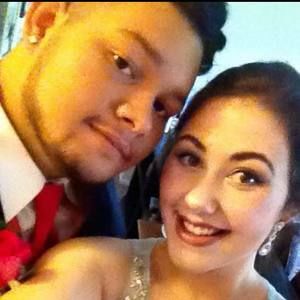 Meet your Posher, Santi